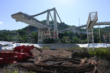 Genova - le ultime foto sotto il ponte Morand