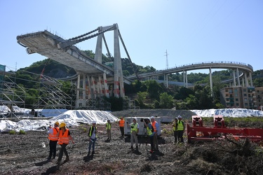 Genova - le ultime foto sotto il ponte Morand