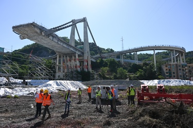 Genova - le ultime foto sotto il ponte Morand