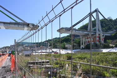 Genova - le ultime foto sotto il ponte Morand