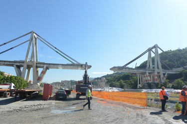 Genova - le ultime foto sotto il ponte Morand