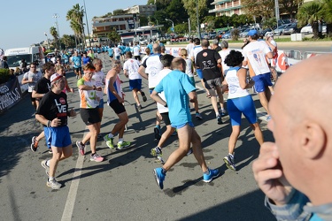 Genova - corso Italia - la corsa per beneficenza di Radio19 - ra