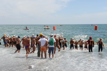 Genova - gara nuoto in mare - Maretona 2014