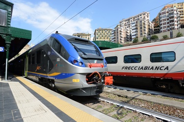 Genova, stazione principe - consegna nuovi treni regionali Jazz