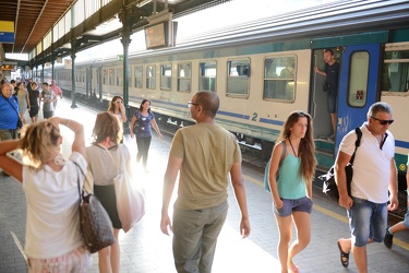 Genova - Stazione Principe - passeggeri estate 2013 tardo pomeri
