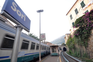 Genova - la piccola stazione di Sori, nel levante cittadino