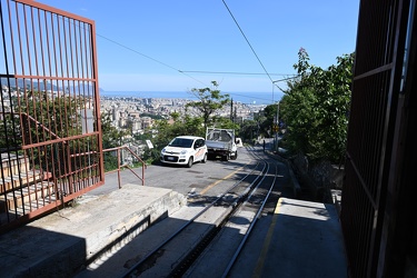 Genova - funicolare cremagliera Granarolo