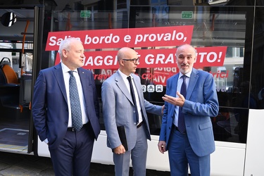 Genova - presentato nuovo autobus elettrico gratuito