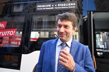 Genova - presentato nuovo autobus elettrico gratuito