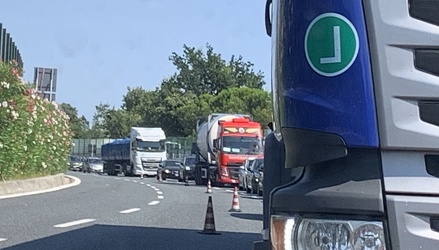 Autostrada tra Varazze e Genova, in direzione Genova, prima del 