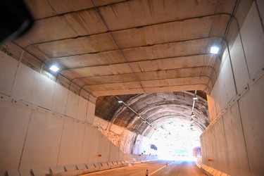 Genova, viaggio in autostrada tra i cantieri e il traffico