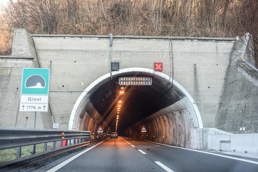 reportage gallerie autostrade A7 10 12 26 Ge 04012020-7166