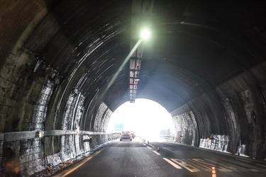 reportage gallerie autostrade A7 10 12 26 Ge 04012020-7203