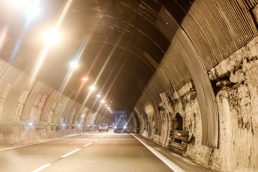 reportage gallerie autostrade A7 10 12 26 Ge 04012020-7339