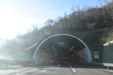 reportage gallerie autostrade A7 10 12 26 Ge 04012020-7459