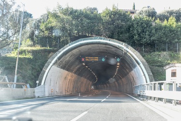 reportage gallerie autostrade A7 10 12 26 Ge 04012020-7985