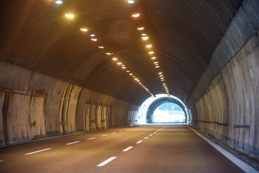 reportage gallerie autostrade A7 10 12 26 Ge 04012020-8001