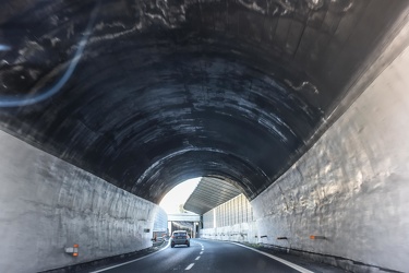 reportage gallerie autostrade A7 10 12 26 Ge 04012020-8259