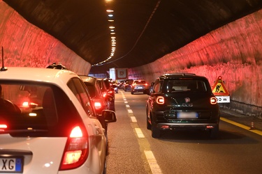 Genova, reportage sulla autostrada A10 tra aeroporto e arenzano