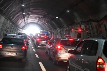 Genova, reportage sulla autostrada A10 tra aeroporto e arenzano