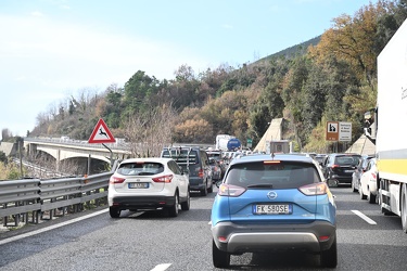 Genova, reportage sulla autostrada A10 tra aeroporto e arenzano