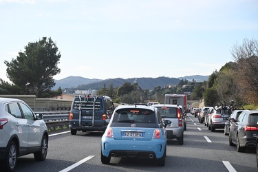 Genova, reportage sulla autostrada A10 tra aeroporto e arenzano