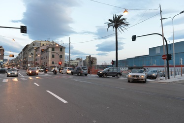 150207 traffico strada mare