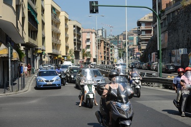 Genova, zona inizio Corso Europa - l'incrocio tra via Timavo e v