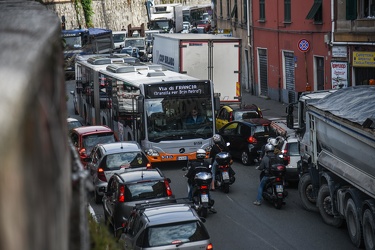caos traffico Sampierdarena 12062020-3188