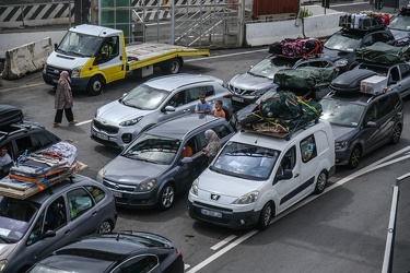 caos traffico san Benigno terminal 15072021-9263