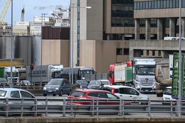 caos traffico san Benigno terminal 15072021-9361