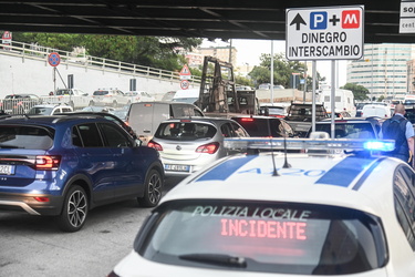 traffico bloccato via Cantore 24102022-09