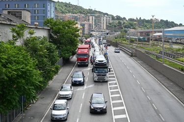 Genova - altra giornata di traffico su strade e autostrade