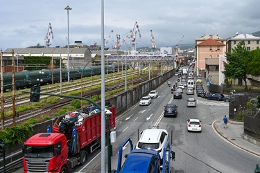 Genova - altra giornata di traffico su strade e autostrade