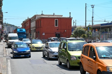 Genova - altra giornata di traffico su strade e autostrade