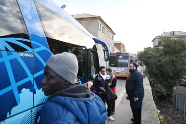 Genova - mattina situazione trasporti pendolari per interruzione